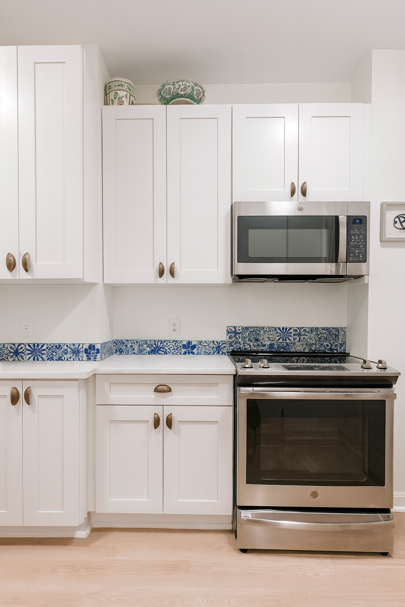 Georgetown Claire Kitchen Make-Up