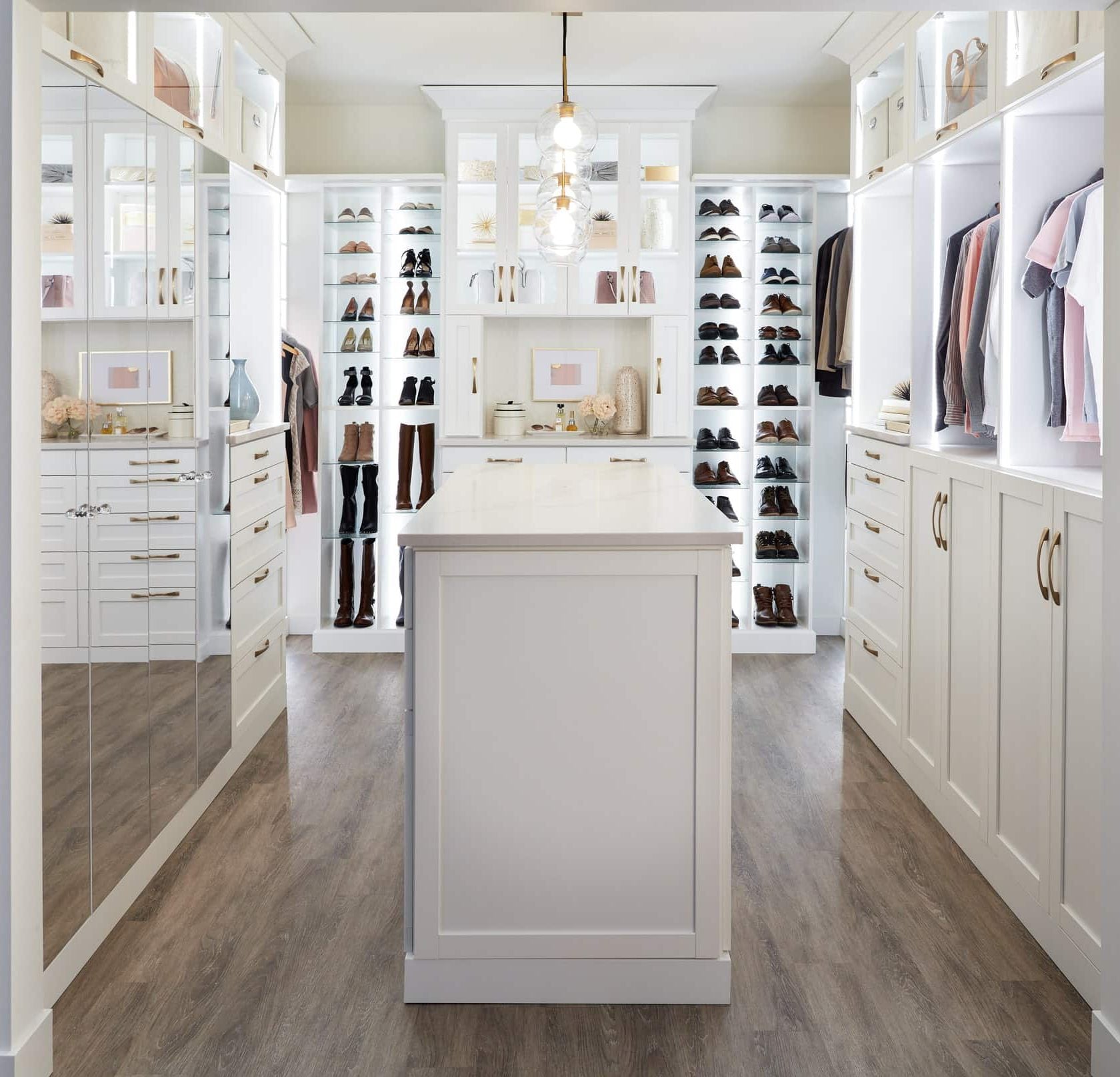 Custom Closet Design in Georgetown | Custom Closet Contractor